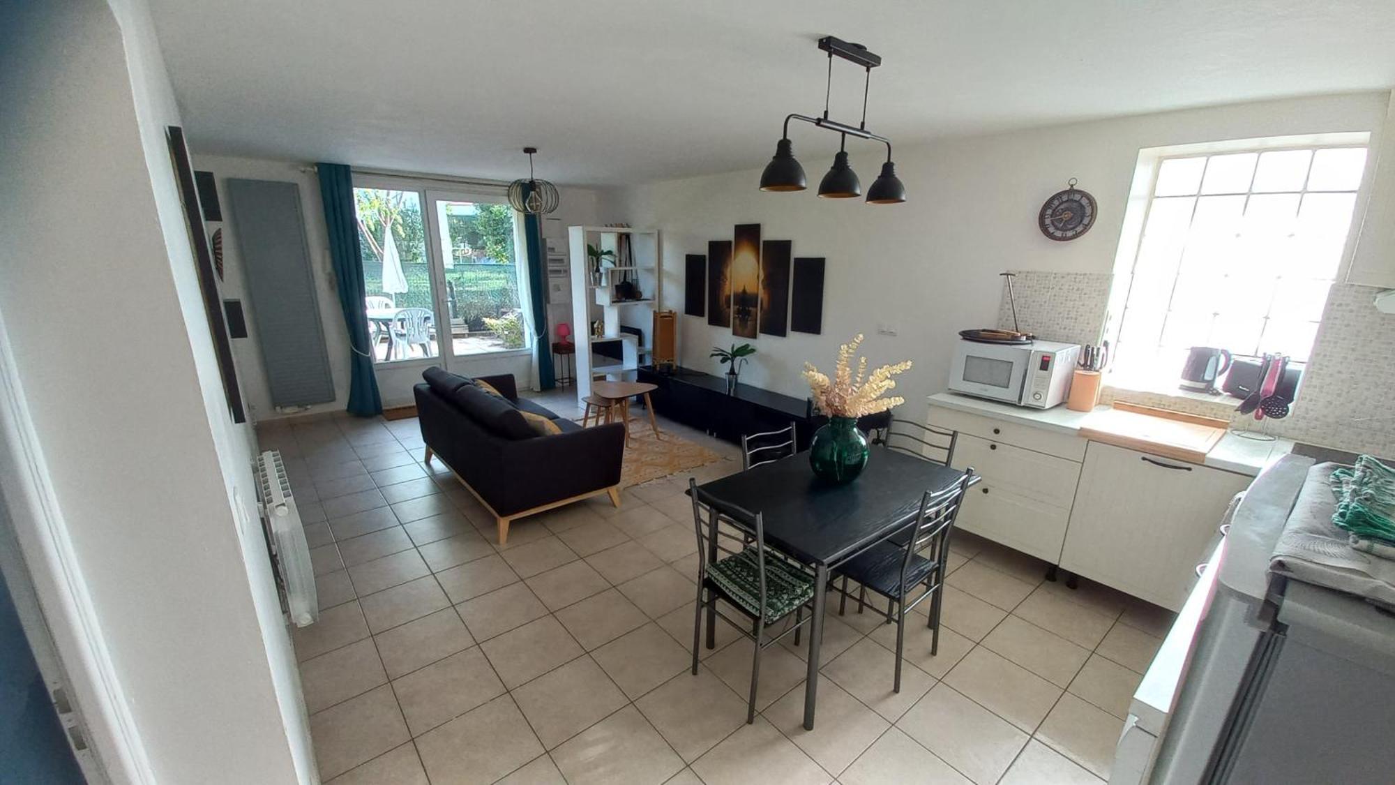 Plaisir Des Pres - Appartement T3, Jardin, Parking Chaponost Exterior photo